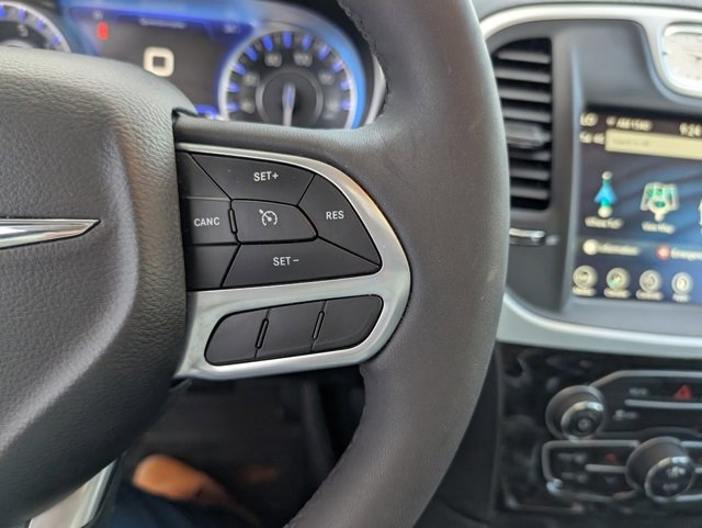 Used 2023 Chrysler 300 Touring L w/ Popular Equipment Group image 13