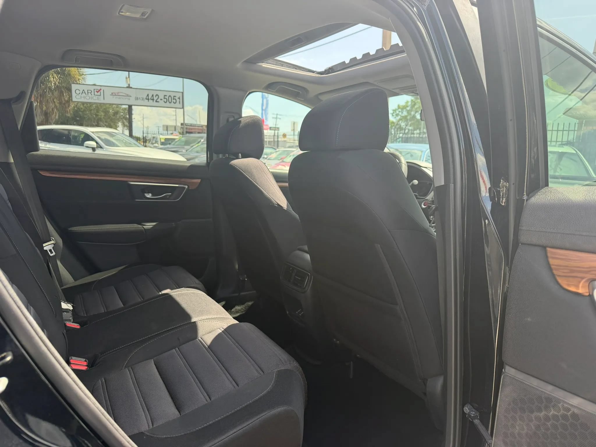 Used 2018 Honda CR-V EX image 12