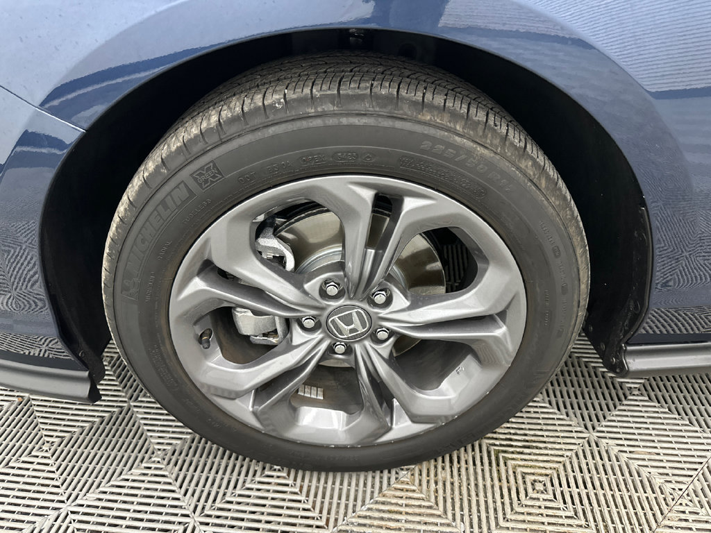 Used 2024 Honda Accord EX image 12