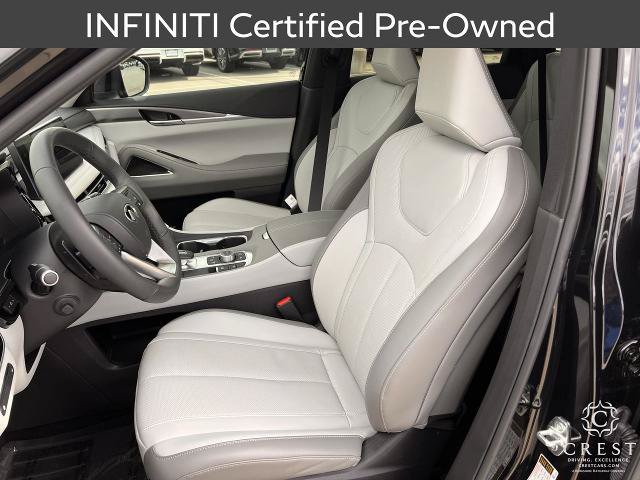 Certified 2026 INFINITI QX60 Luxe w/ Cargo Package AWD/4WD image 22