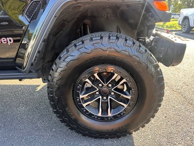 Used 2025 Jeep Wrangler Unlimited Rubicon AWD/4WD image 12