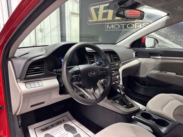 Used 2020 Hyundai Elantra SEL FWD image 6