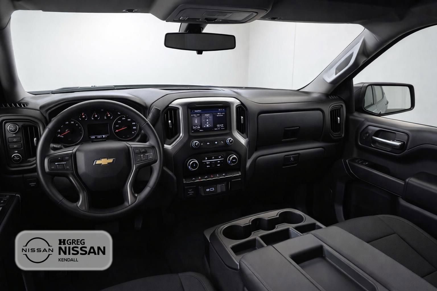 Used 2025 Chevrolet Silverado 1500 Custom RWD image 9