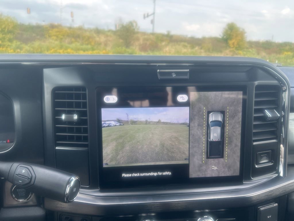 New 2026 Ford F250 Lariat image 24