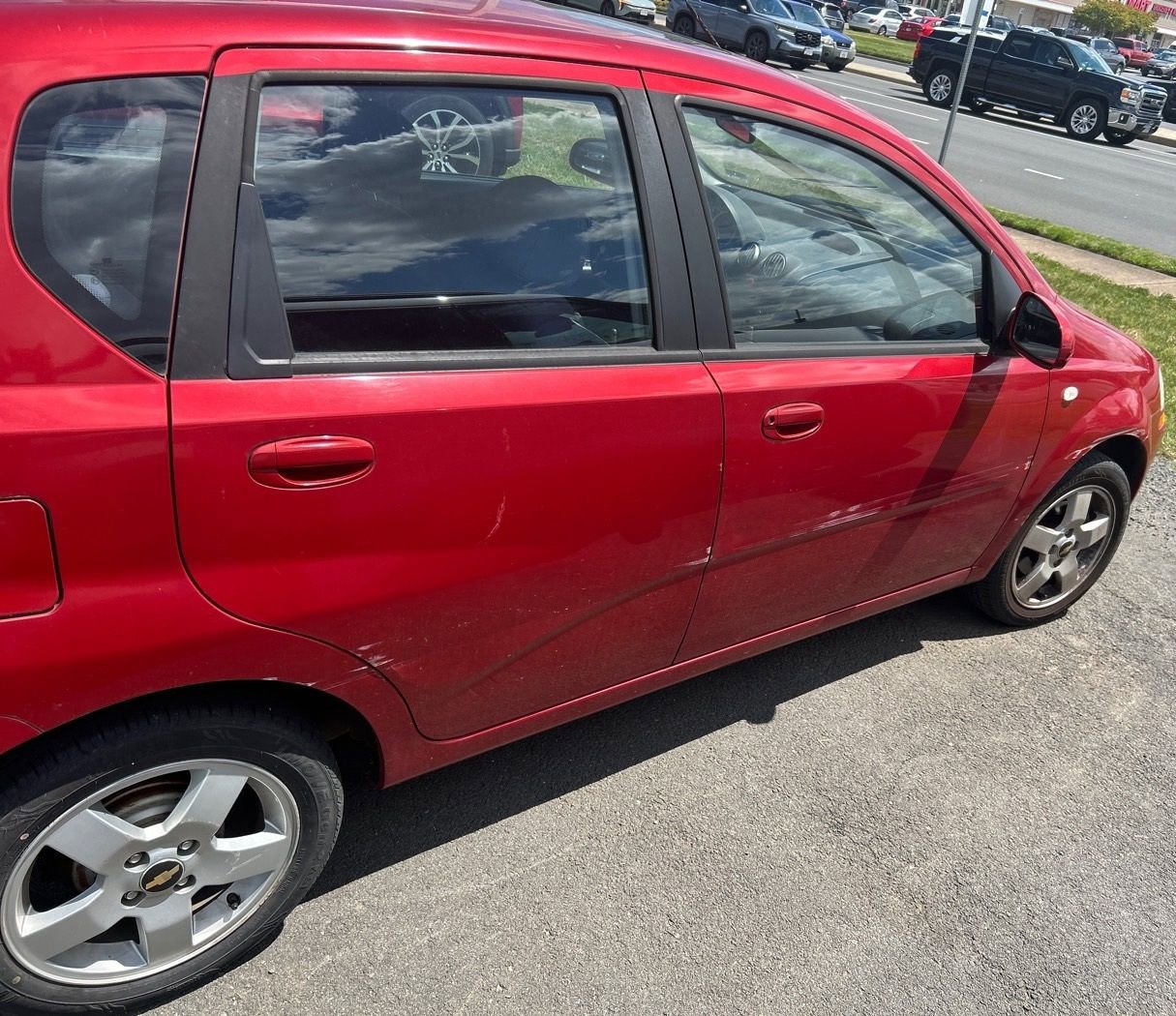 Used 2006 Chevrolet Aveo LT FWD image 9