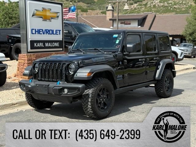 Used 2023 Jeep Wrangler Unlimited w/ Cold Weather Group AWD/4WD image 1