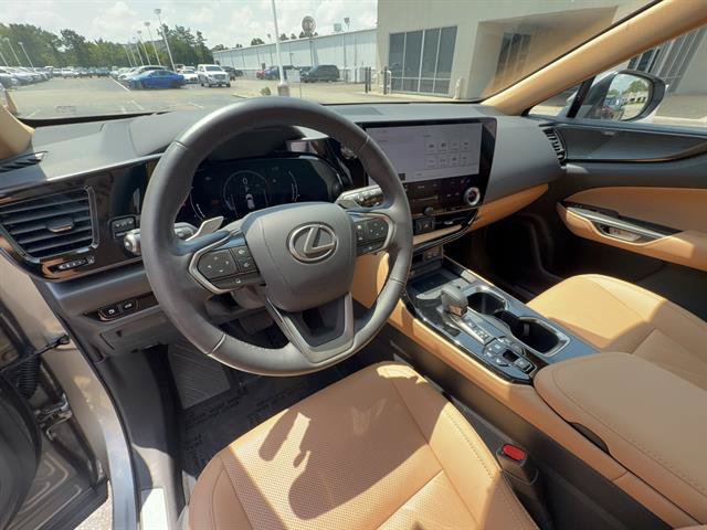Used 2024 Lexus NX 350 AWD w/ Vision Package image 11