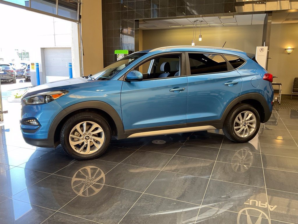 Used 2017 Hyundai Tucson SE w/ SE Popular Package 02 FWD image 4