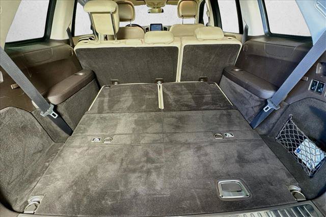 Used 2019 Mercedes-Benz GLS 550 4MATIC image 25