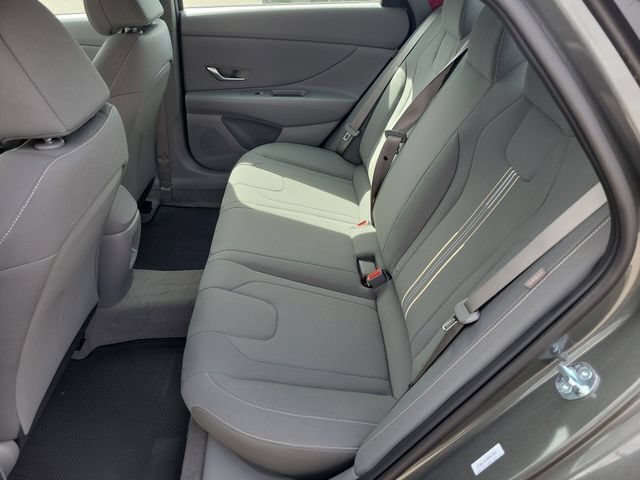 New 2026 Hyundai Elantra Sport FWD image 23
