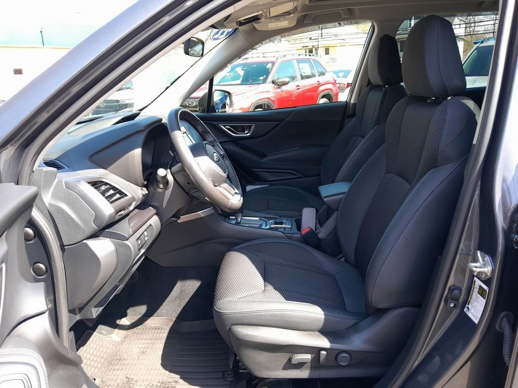 Certified 2022 Subaru Forester Premium image 15