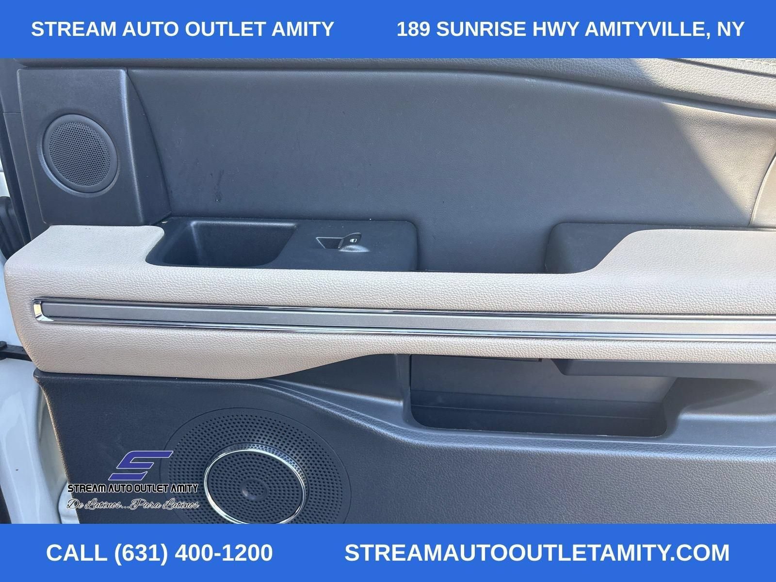 Used 2022 Ford Expedition Max Limited AWD/4WD image 19