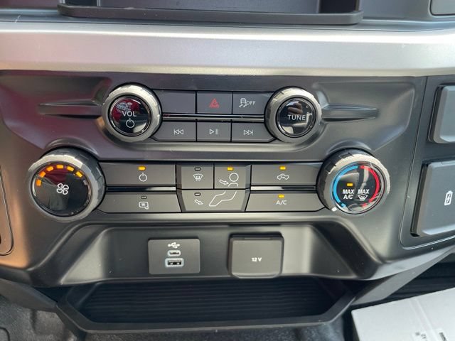 New 2026 Ford F550 4x4 Regular Cab Super Duty image 27