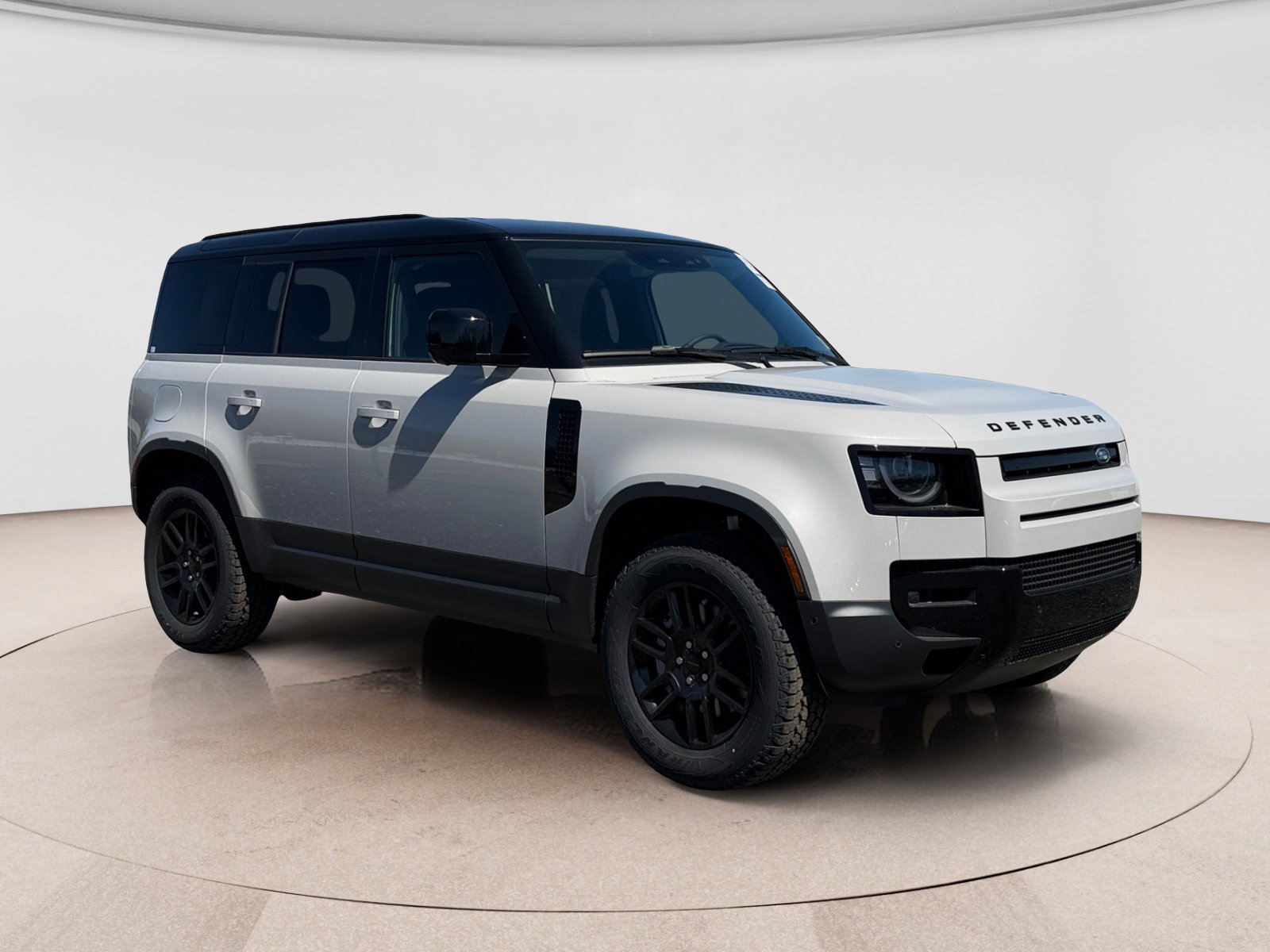 New 2026 Land Rover Defender 110 S AWD/4WD image 7