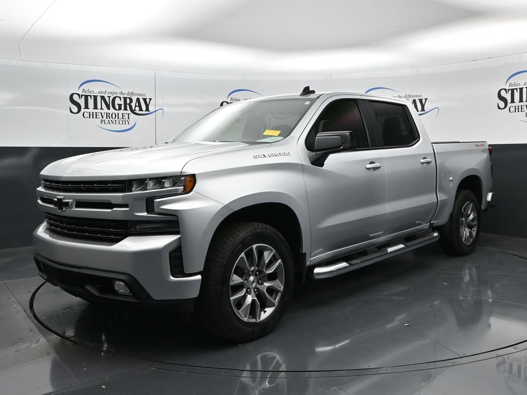 Used 2021 Chevrolet Silverado 1500 RST w/ Convenience Package II AWD/4WD image 3