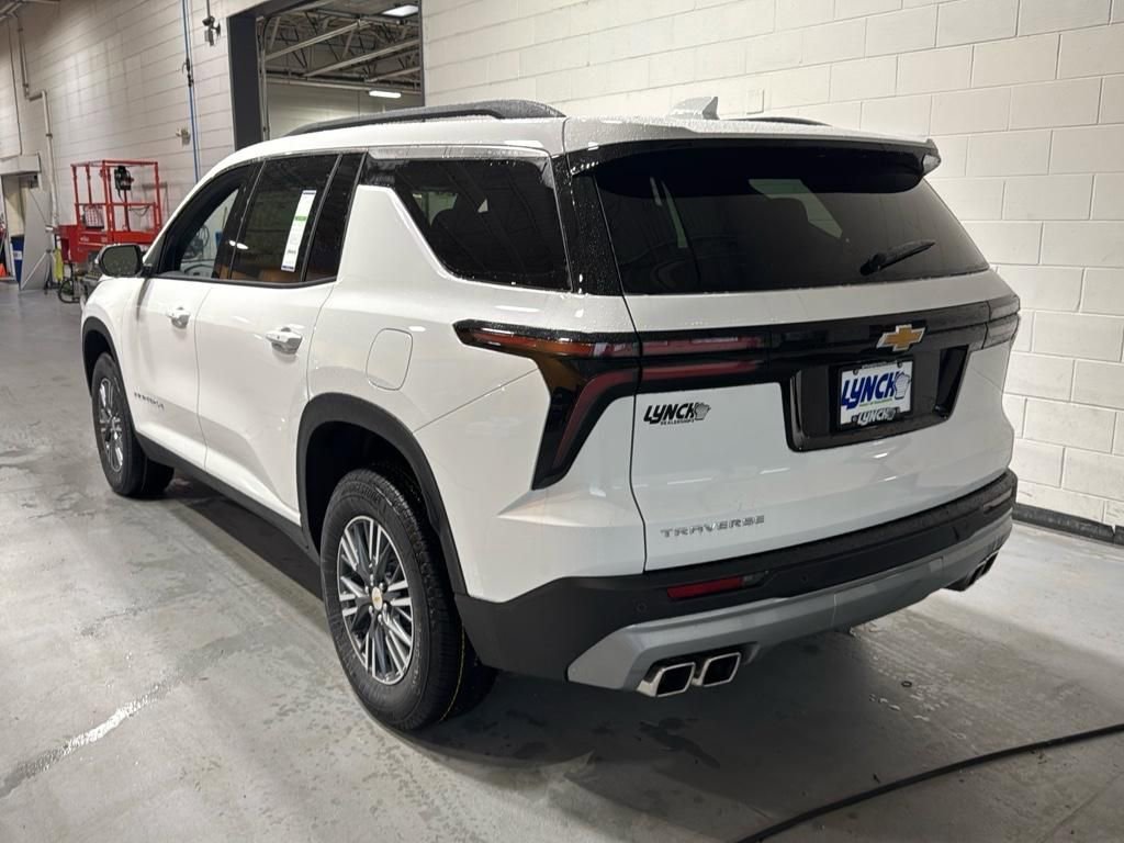New 2025 Chevrolet Traverse LT w/ LPO, Floor Liner Package image 41