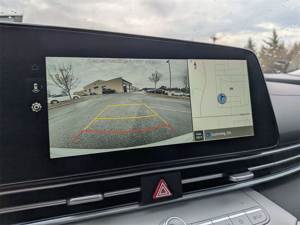 Certified 2025 Hyundai Elantra Limited image 20