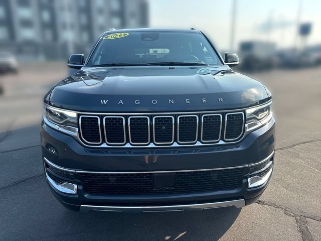 Used 2023 Jeep Wagoneer L Series III w/ Premium Group I AWD/4WD image 8