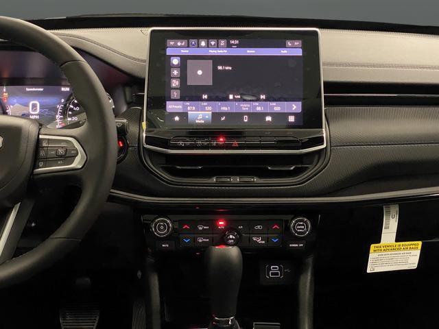 New 2026 Jeep Compass Latitude w/ Quick Order Package 29K image 9