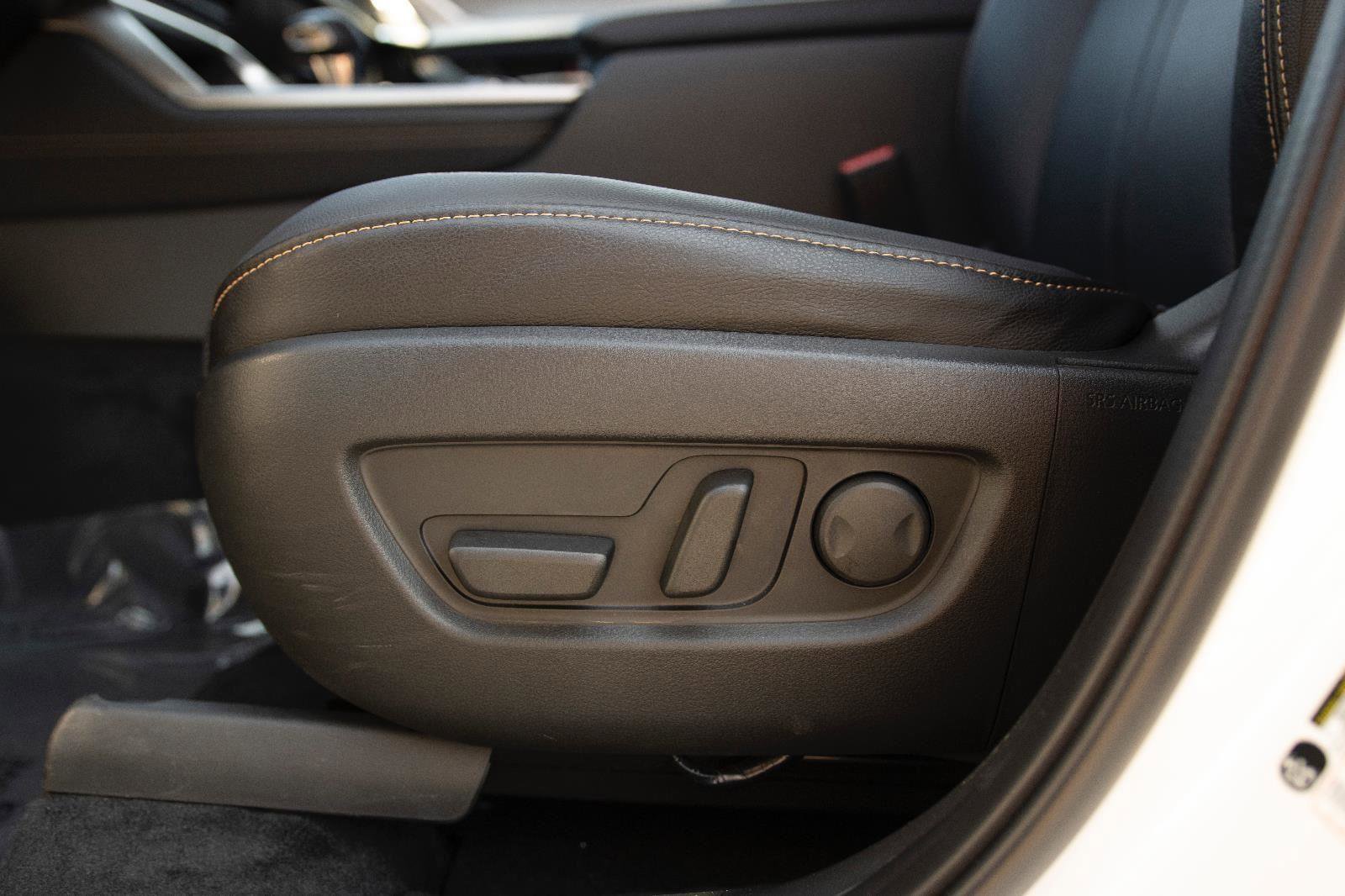 Used 2025 MAZDA CX-90 Plug-In Hybrid w/Premium Sport image 14