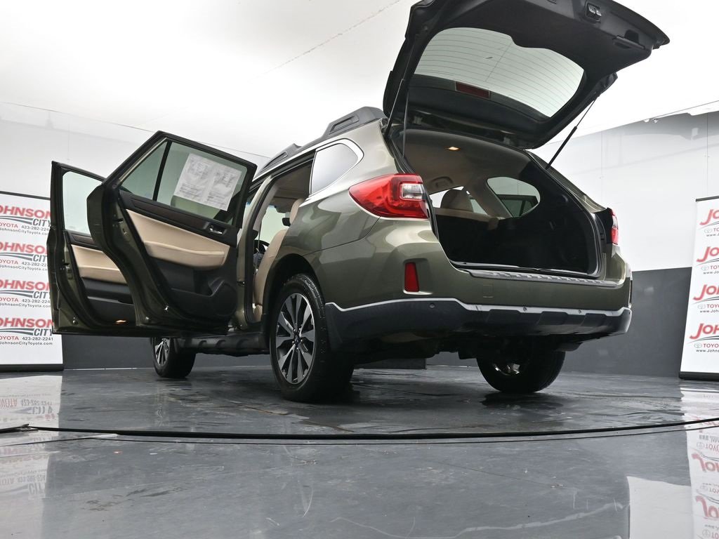 Used 2017 Subaru Outback 2.5i Limited image 46