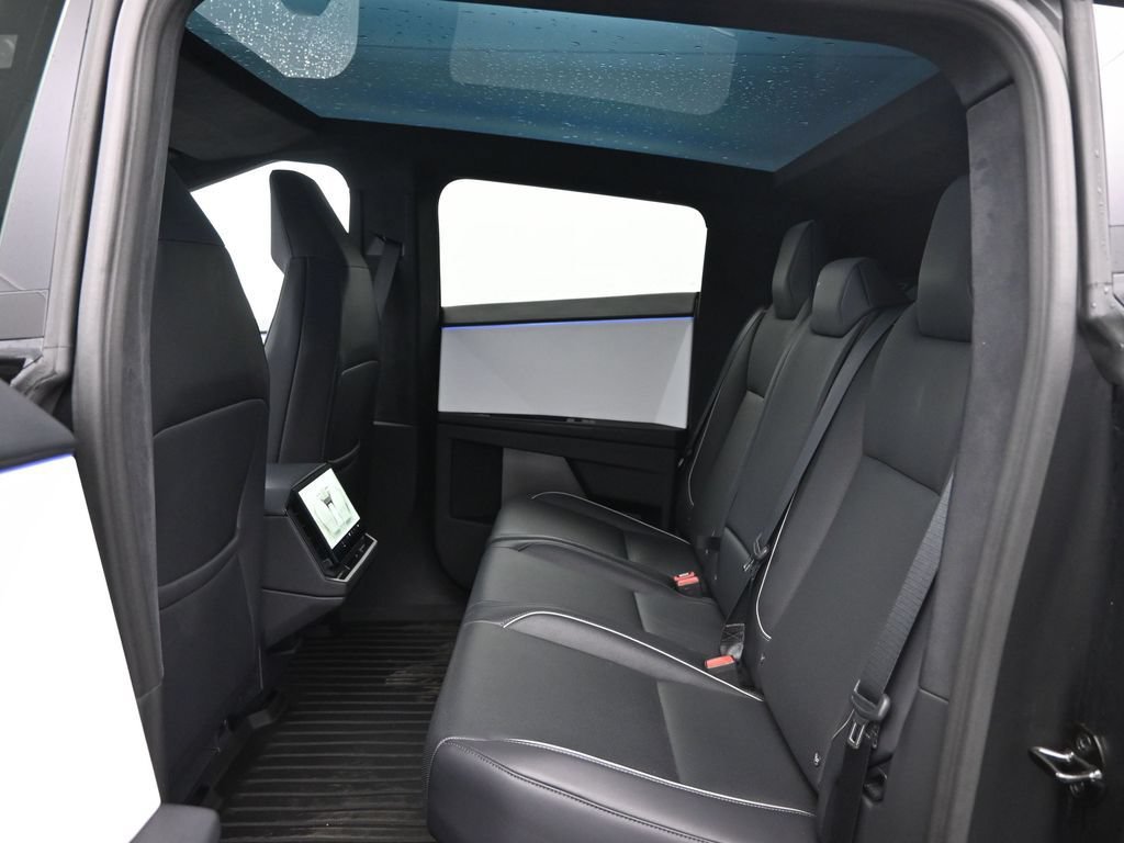 Used 2024 Tesla Cybertruck Cyberbeast AWD/4WD image 22