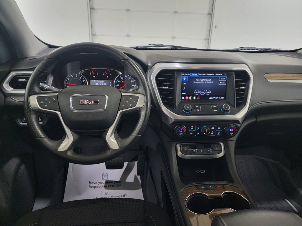 Used 2023 GMC Acadia SLE w/ LPO, Floor Liner Package AWD/4WD image 12