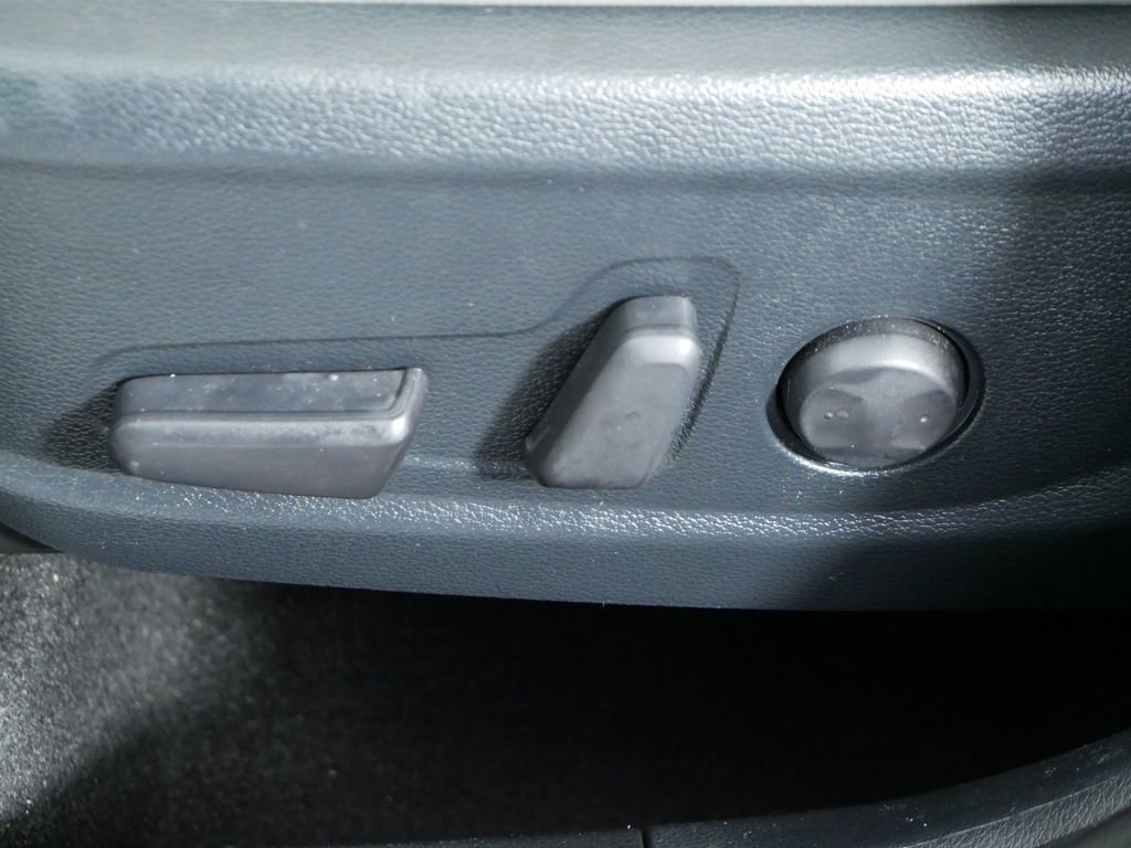 Certified 2023 Kia Soul EX image 21