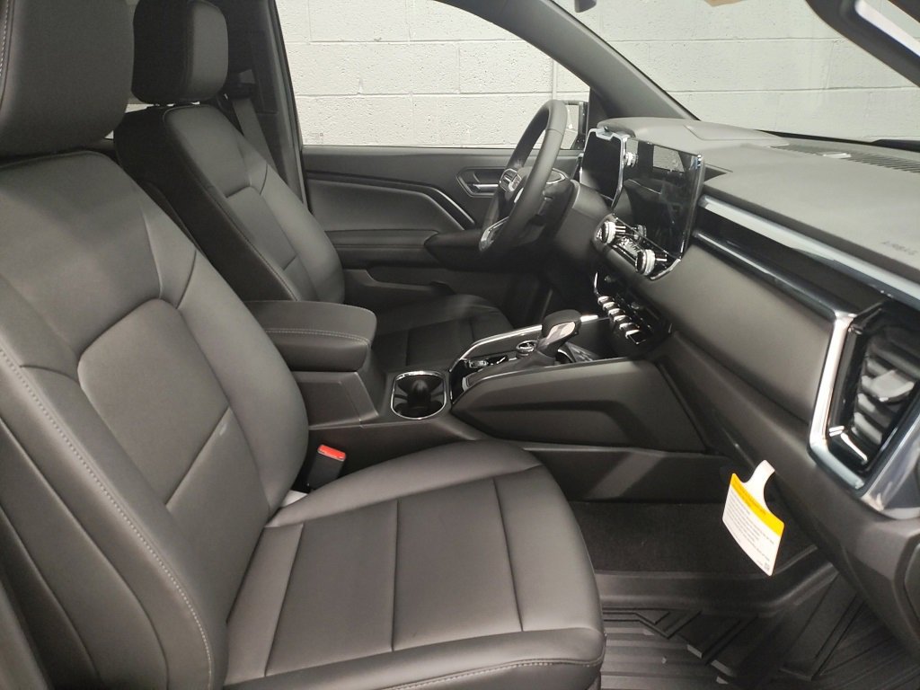 New 2026 GMC Canyon Elevation w/ Convenience Package image 7