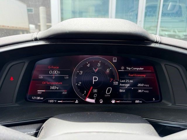 Used 2021 Chevrolet Corvette Stingray Preferred Cpe w/ Z51 Performance Package RWD image 11