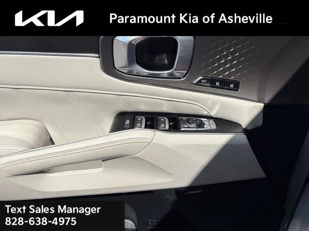 Certified 2022 Kia Sorento SX FWD image 25