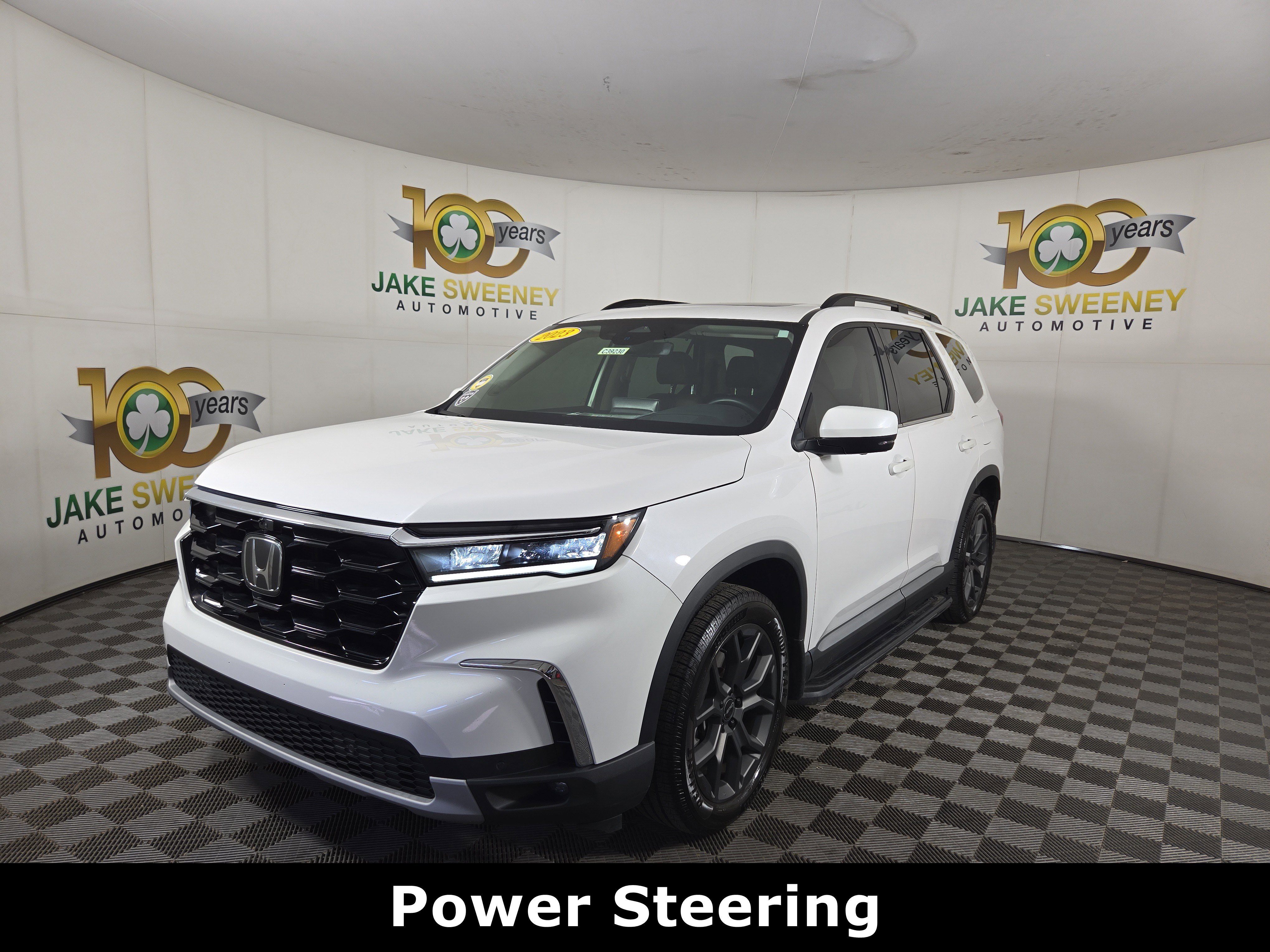 Used 2023 Honda Pilot Elite image 4