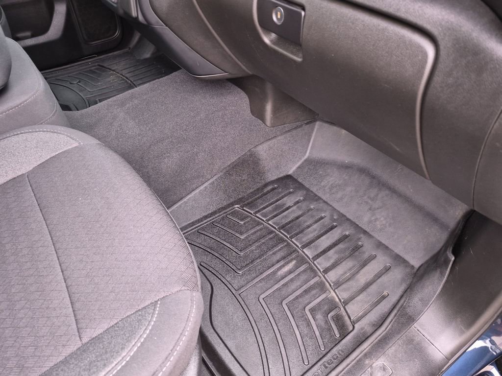 Used 2022 Chevrolet Silverado 1500 Custom RWD image 43