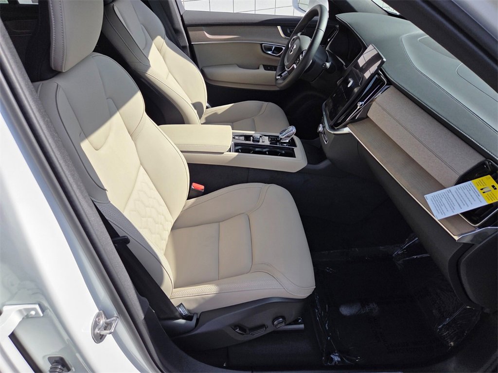 New 2026 Volvo XC90 T8 Plus image 20