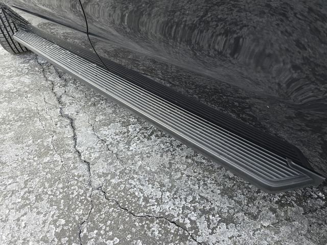 Used 2019 Ford Expedition Max XLT image 24