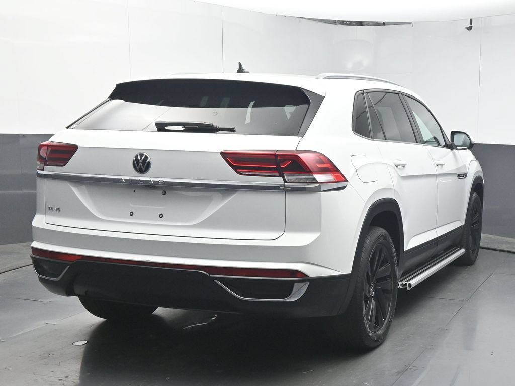 Used 2021 Volkswagen Atlas Cross Sport SE FWD image 7