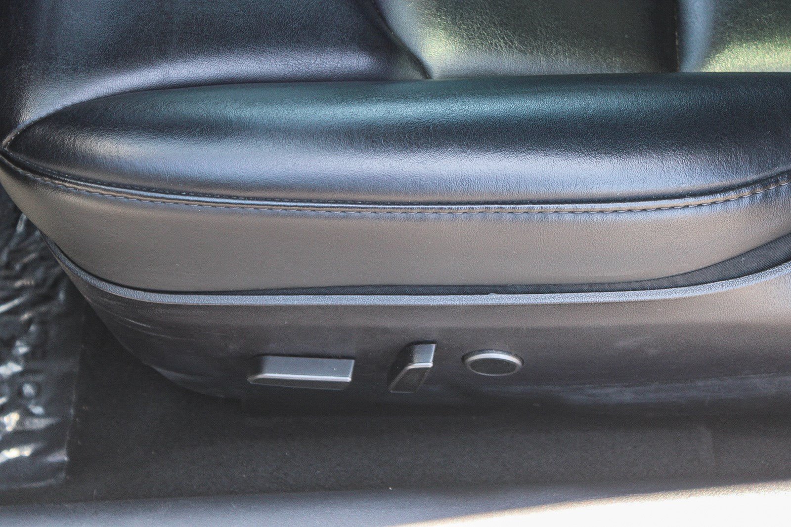 Used 2023 Tesla Model 3 Standard Range RWD image 22