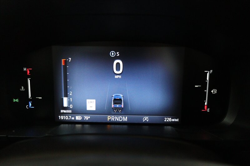 Used 2026 Ford Maverick Tremor AWD/4WD image 10