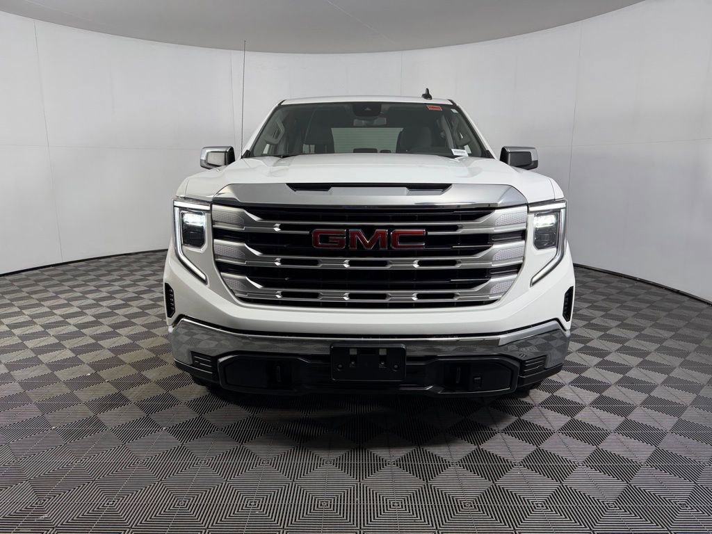 Used 2024 GMC Sierra 1500 SLE w/ X31 Off-Road Package image 10