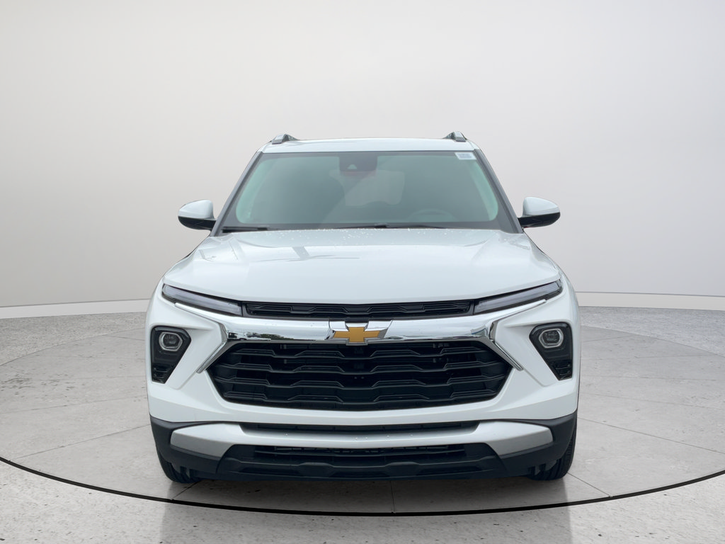 New 2026 Chevrolet TrailBlazer LT FWD image 2