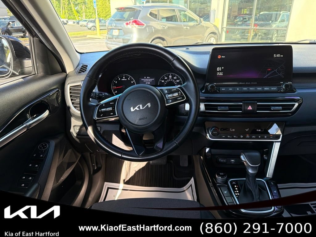 Certified 2022 Kia Seltos Nightfall Edition AWD/4WD image 24