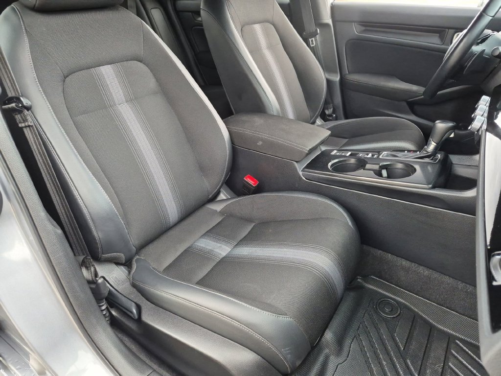 Used 2024 Honda Civic Sport image 30