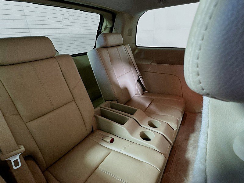 Used 2007 GMC Yukon SLT w/ SLT Preferred Equipment Group image 25