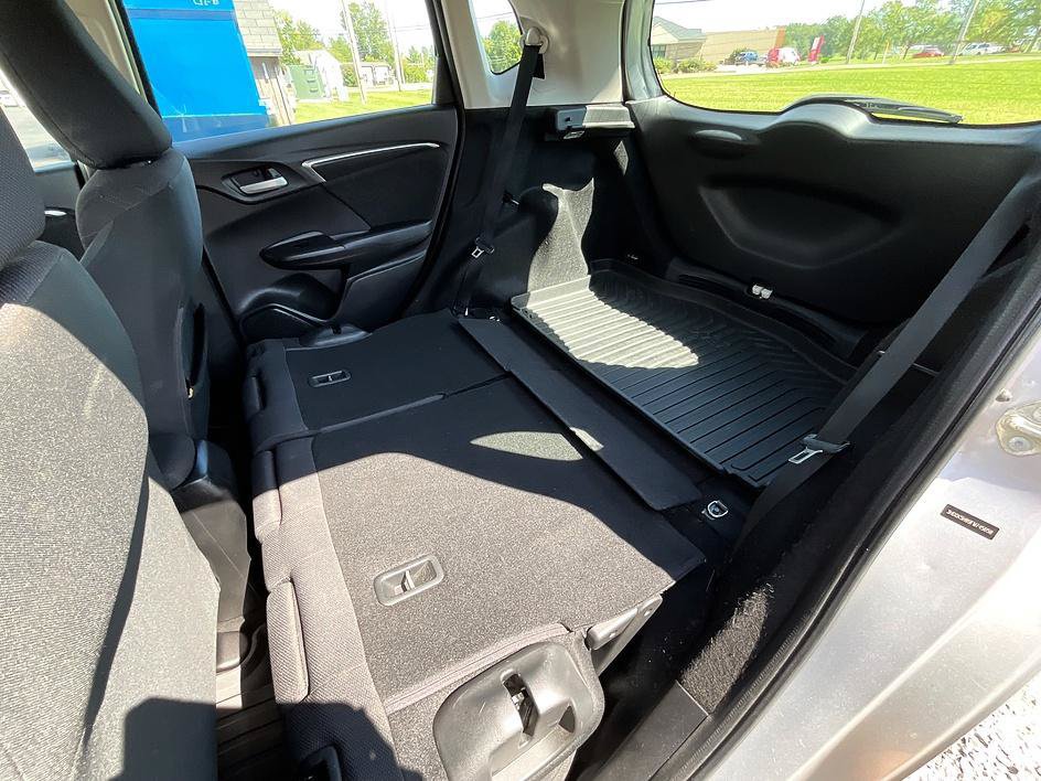Used 2015 Honda Fit EX image 18