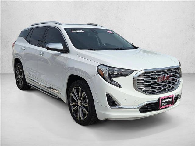 Used 2019 GMC Terrain Denali w/ Advanced Safety Package image 3