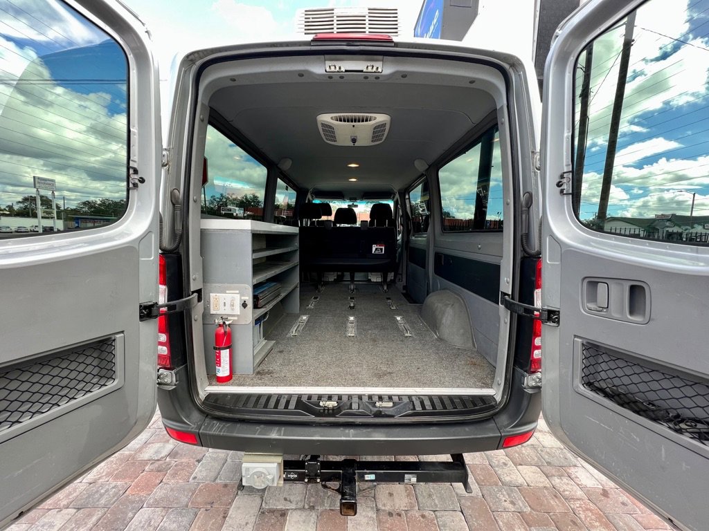 Used 2014 Freightliner Sprinter 2500 image 21