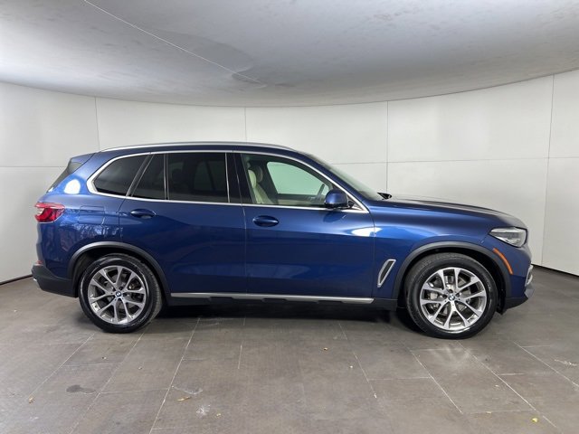Used 2021 BMW X5 xDrive40i w/ Premium Package image 8