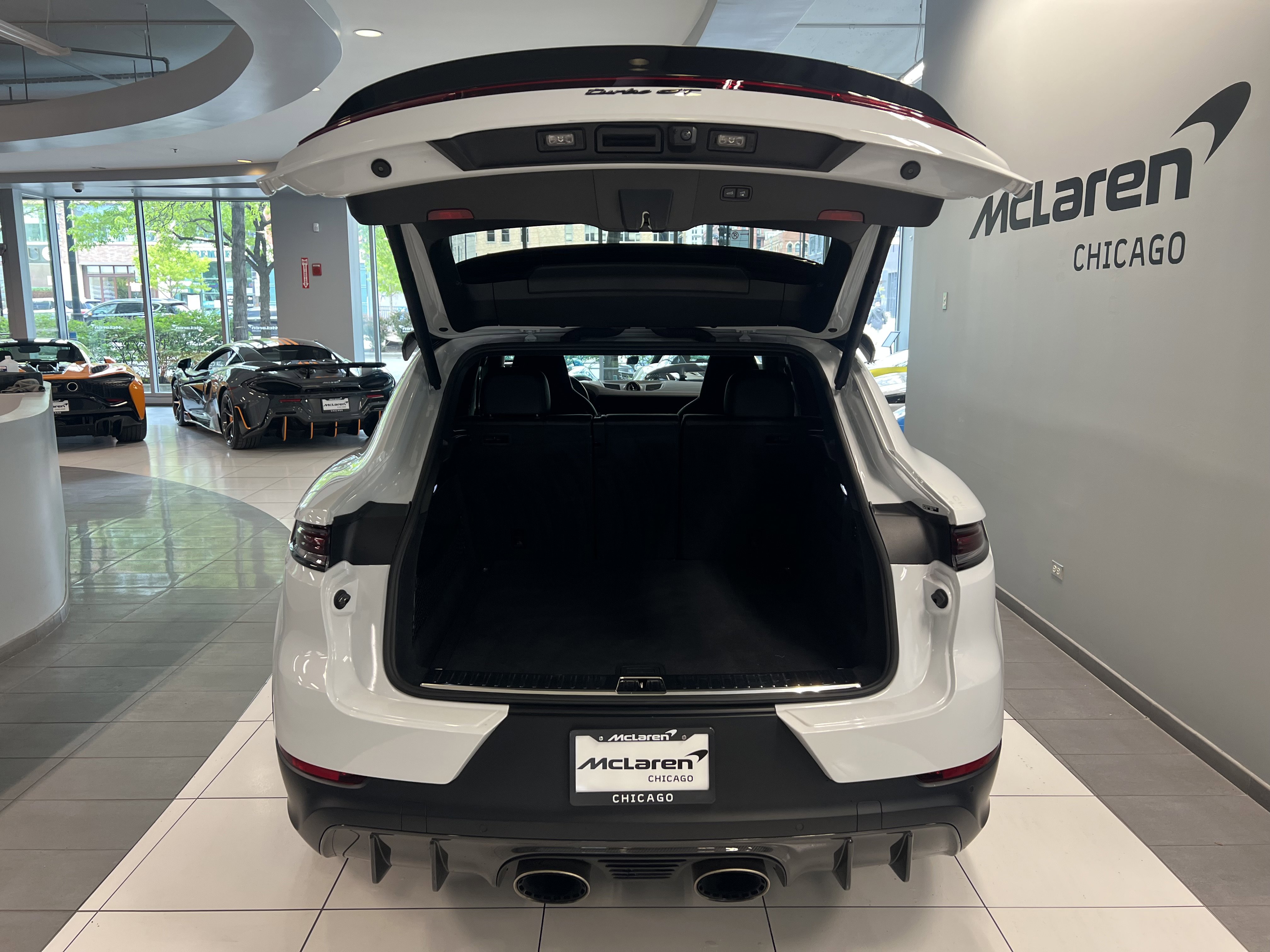 Used 2024 Porsche Cayenne Turbo GT AWD/4WD image 10