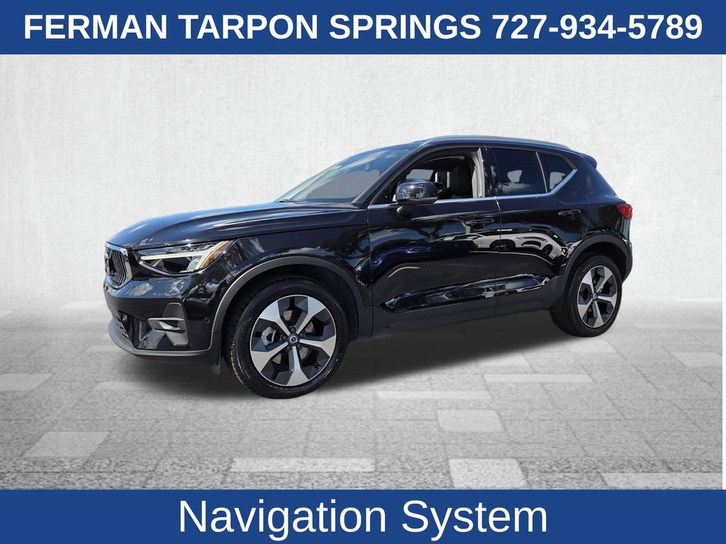 Certified 2024 Volvo XC40 B5 Plus AWD/4WD image 6