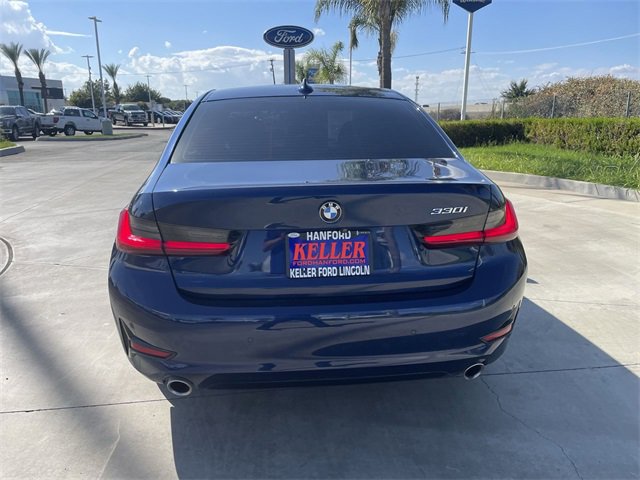 Used 2019 BMW 330i Sedan w/ Premium Package image 7